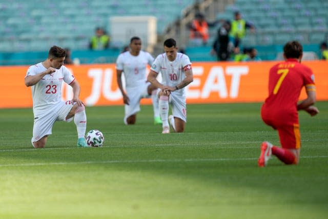 Switzerland and Wales players took the knee on Saturday