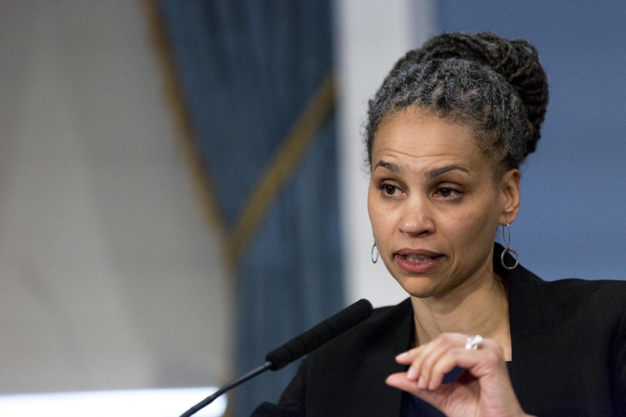 Maya Wiley, a civil rights lawyer and New School professor who once served as counsel to Mayor Bill de Blasio, is seeking to distance herself from her former boss. Wiley has criticized de Blasio’s handling of NYPD misconduct and promises to champion racial justice. She served as the board chair of the Civilian Complaint Review Board, an independent police oversight agency, from 2016 to 2017. Since then, Wiley worked for MSNBC as a legal analyst and professor at the New School.