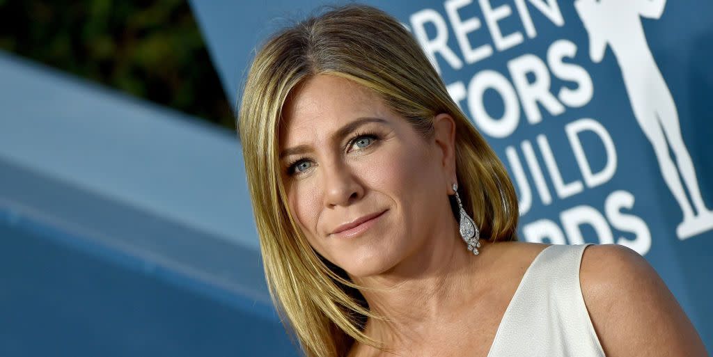 los angeles, california   january 19 jennifer aniston attends the 26th annual screen actors guild awards at the shrine auditorium on january 19, 2020 in los angeles, california photo by axellebauer griffinfilmmagic