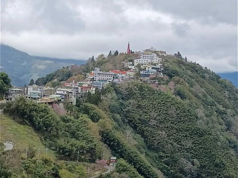 拉拉山。 （中華旅行社提供）