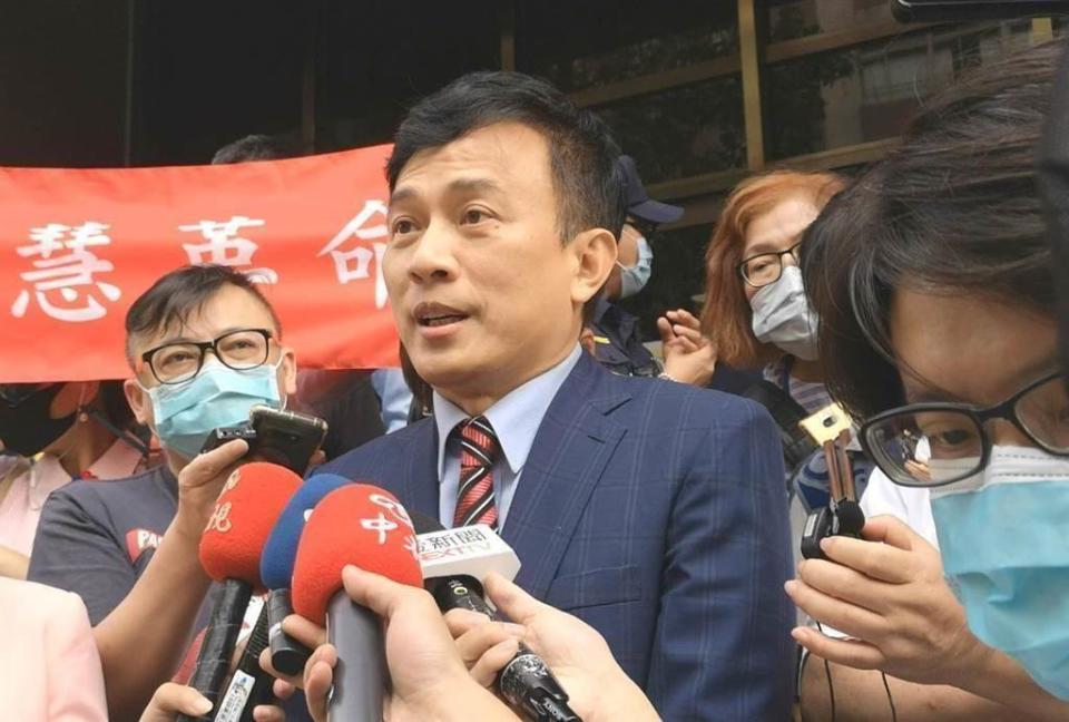 前主播彭文正昨（1）日就認為「台北市長這個局，選來選去都是老面孔」，更指出民進黨的選舉套路，直言「踐踏民主於無物」。（本報資料照片）
