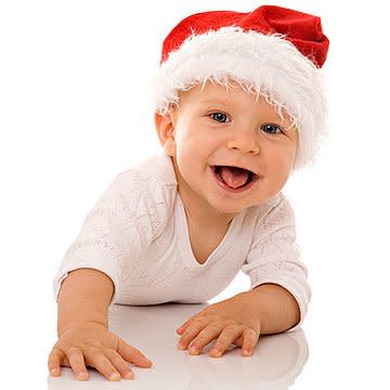 Whether you're taking pictures at home or in a studio, we have the recipe for capturing good photos of your kids during the holidays. If you follow these tips on how to dress your kids and how to keep them happy, we promise you'll have memories to last a lifetime.