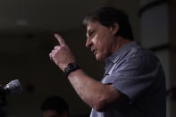 Chicago White Sox manager Tony La Russa responds to a question after announcing his retirement from the team due to medical reason before a baseball game between the White Sox and the Minnesota Twins, Monday, Oct. 3, 2022, in Chicago. (AP Photo/Charles Rex Arbogast)