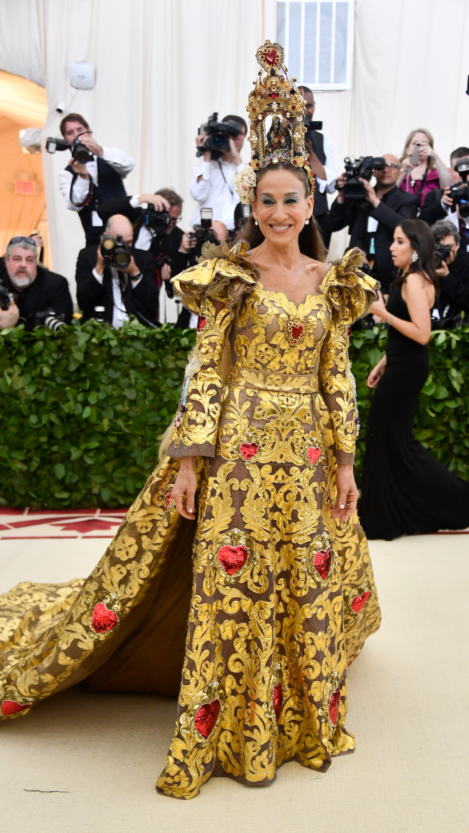 Sarah Jessica Parker attends the Heavenly Bodies: Fashion & The Catholic Imagination Costume Institute Gala at The Metropolitan Museum of Art on May 7, 2018 in New York City