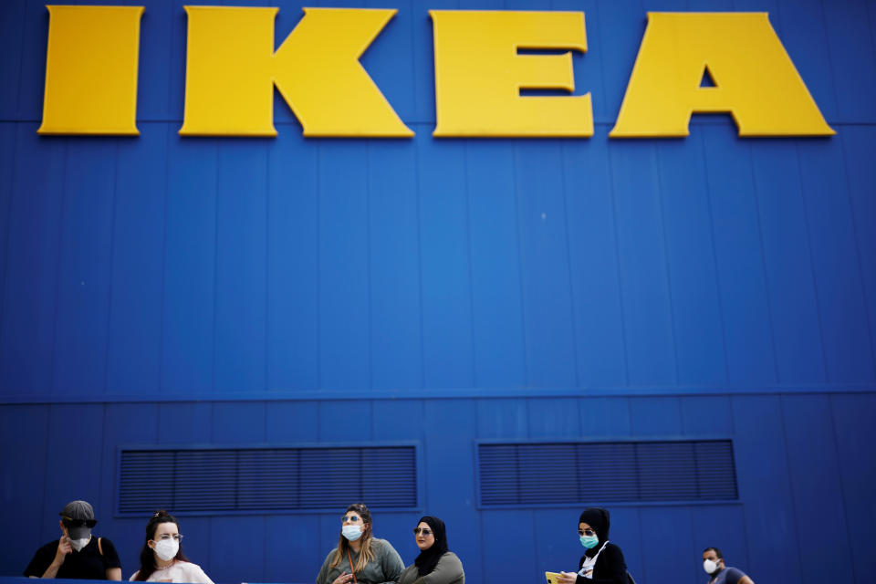 Customers wait outside an IKEA shop after the coronavirus disease (COVID-19) lockdown has been eased around the country and the company opens some of its stores, in Netanya, Israel April 23, 2020. REUTERS/ Amir Cohen