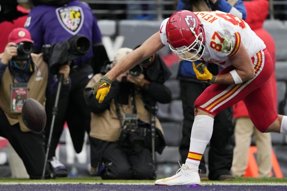 Kansas City Chiefs tight end Travis Kelce (87) celebrates his touchdown during the first half of the AFC Championship NFL football game against the Baltimore Ravens, Sunday, Jan. 28, 2024, in Baltimore. (AP Photo/Nick Wass)