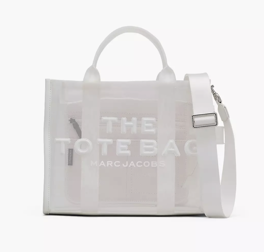 <br>Marc Jacobs 春夏新款 The Mesh Medium Tote Bag HKD$2,890 (圖片來源：Marc Jacobs官網）