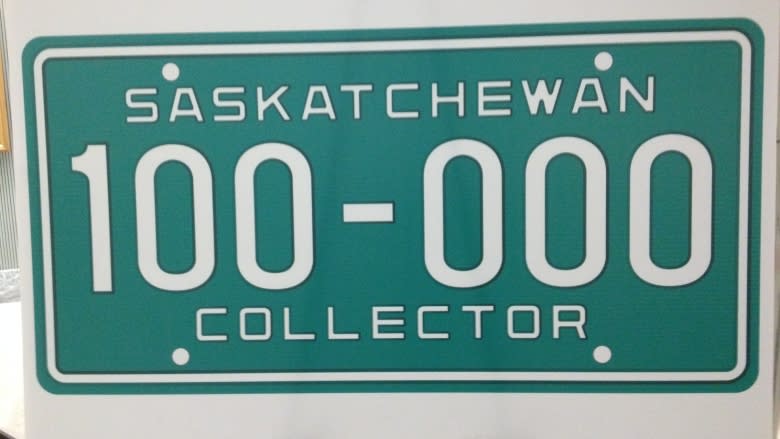 Saskatchewan to sell retro licence plates