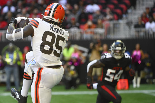 Alford's late pickoff saves Falcons' 23-20 win over Browns - The