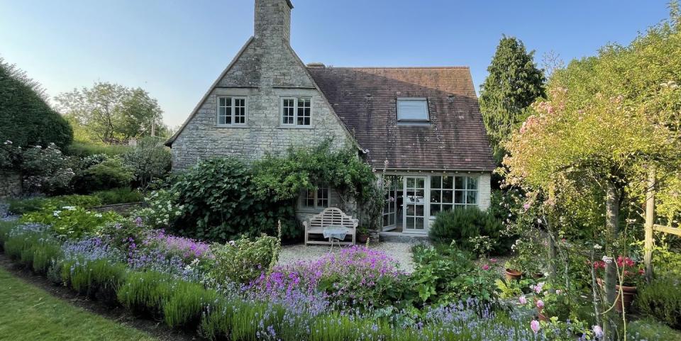 cockbury cottage for sale, cotswolds