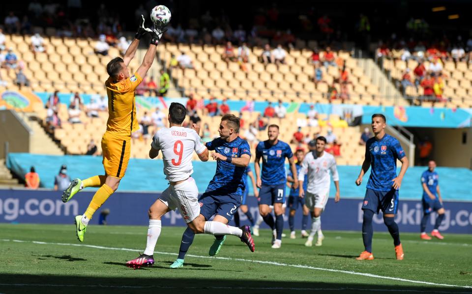 Dúbravka was poor in the clash against Spain (Getty Images)