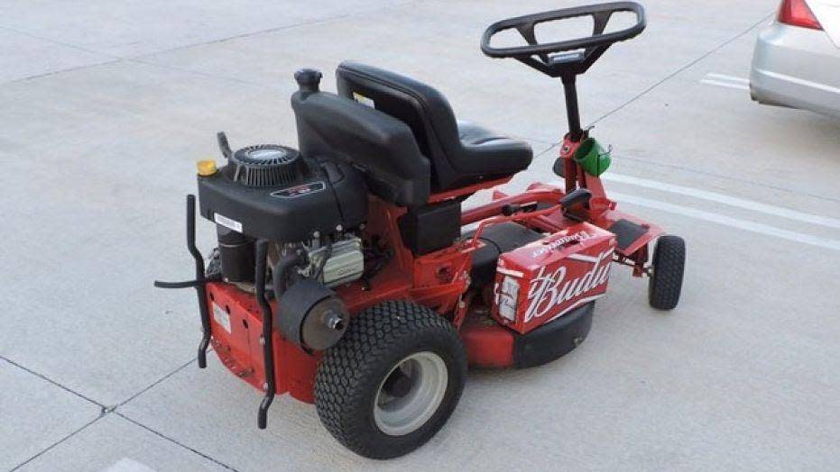 The police officer prevented Alleshouse from continuing to drive the lawn mower and could detect a potent smell of alcohol coming from him: Port St Lucie Police Department