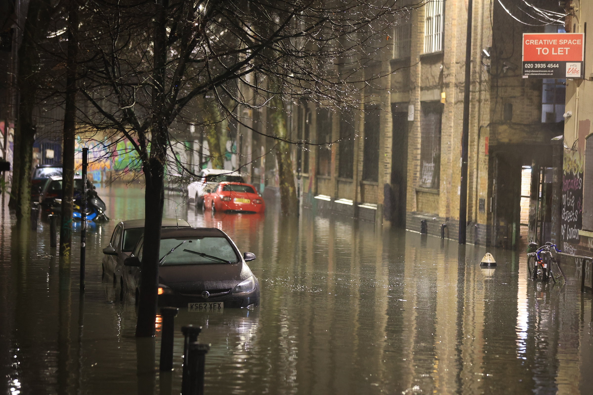 Smeed Road in Hackney this week (Marcin Nowak/LNP)