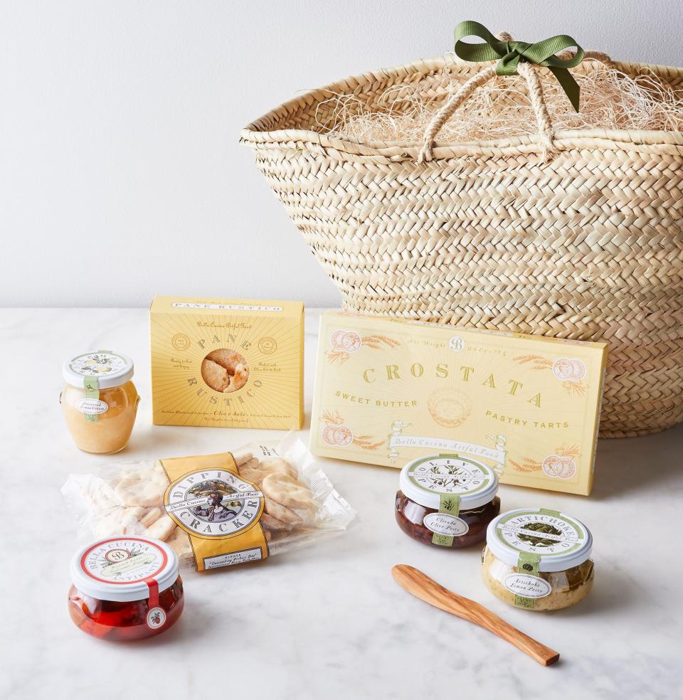 Italian Antipasti Basket Gift Set