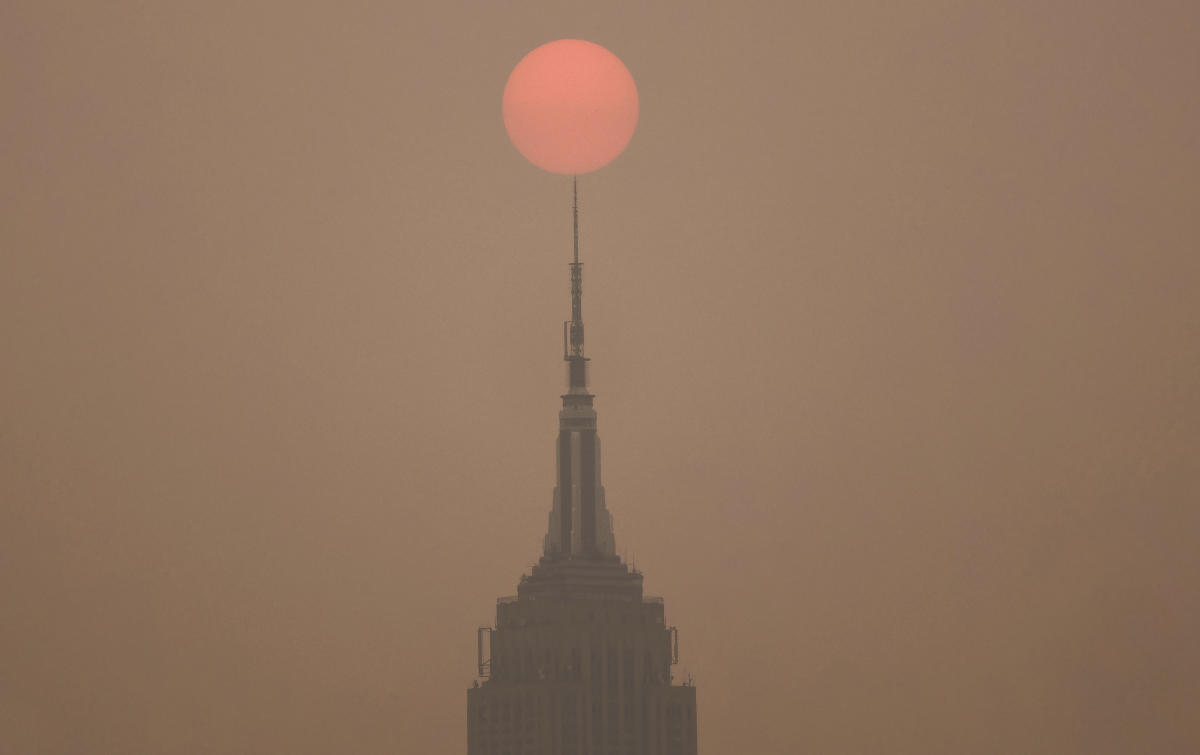 Des alertes sur la qualité de l’air se déclenchent à New York alors que la fumée des incendies de forêt canadiens recouvre le nord-est
