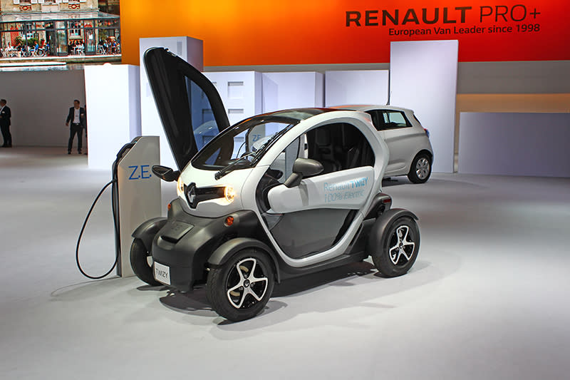 儘管非屬商用車範疇，Renault還是展出他們的都會化電動雙座小車Twizy。