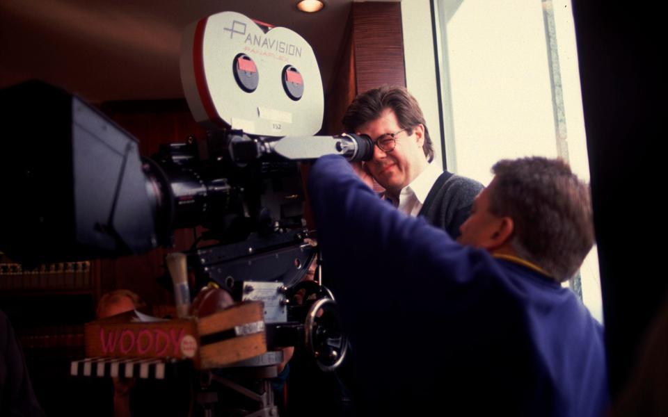 Director John Hughes on the set of Home Alone - Paul Natkin