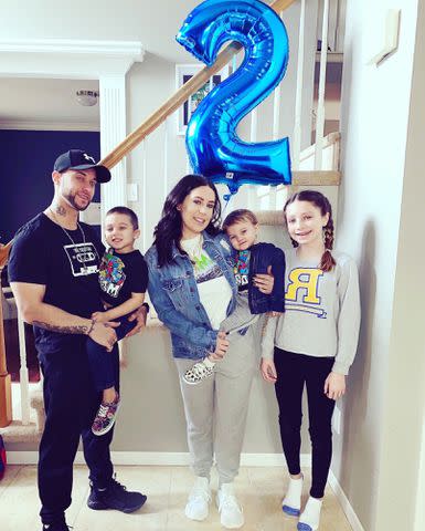 <p>Nathan Mathers Instagram</p> Nathan Mathers and his family