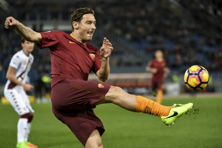 Roma's forward Francesco Totti kicks the ball on February 19, 2017