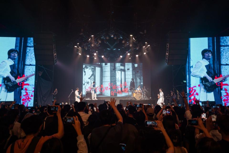 獨立搖滾樂團康士坦的變化球成軍10年首次到馬來西亞吉隆坡開專場演唱會。（聲音的卡夫卡提供）