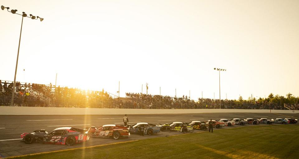 Cars start their engines before the Granite State Derby for the Whelen Modified Tour at Lee USA Speedway on May 27, 2023 in Lee, New Hampshire. (Jaiden Tripi/NASCAR)