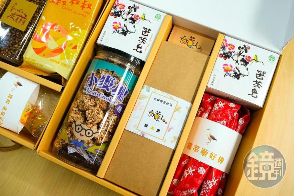 「甘苦人餐廳」推出春夏秋冬4款「四季禮盒」。（皆500元／盒）
