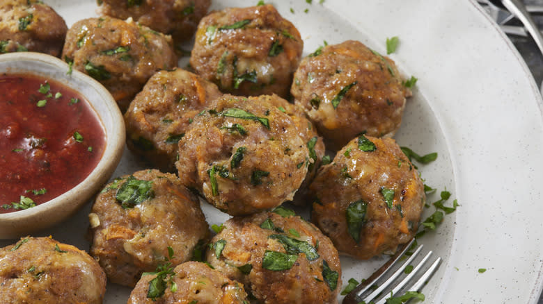 meatballs with dipping sauce