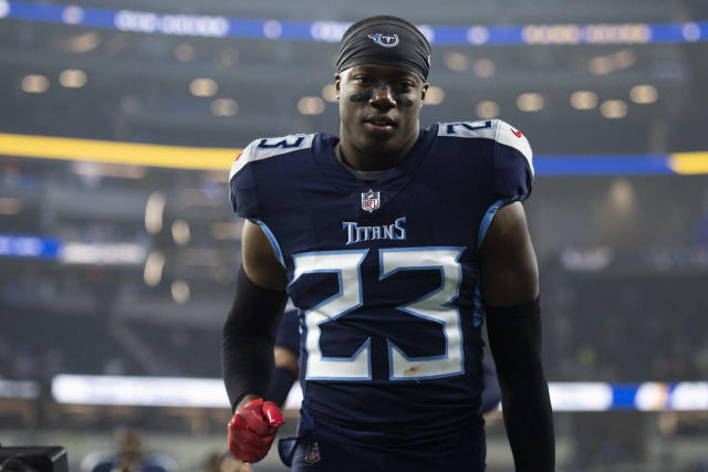 Raiders sign former Titans cornerback Chris Jones