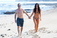 <p>In early April, the couple took <a rel="nofollow" href="https://www.yahoo.com/entertainment/megan-fox-brian-austin-green-not-broken-photo-shoot-hawaii-215718765.html" data-ylk="slk:one of their regular trips to Hawaii;elm:context_link;itc:0;sec:content-canvas;outcm:mb_qualified_link;_E:mb_qualified_link;ct:story;" class="link  yahoo-link">one of their regular trips to Hawaii</a>, where they held hands as they walked along the beach. Luckily, a photographer was there to capture their PDA and squash breakup rumors. (Photo: Backgrid) </p>