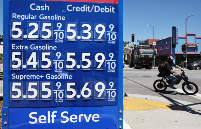 Gas Prices Could Rise 20 Cents a Gallon by August - The New York Times