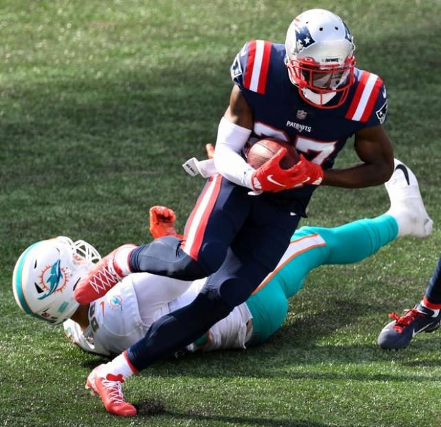 J.C. Jackson back to Patriots: New England trades for CB