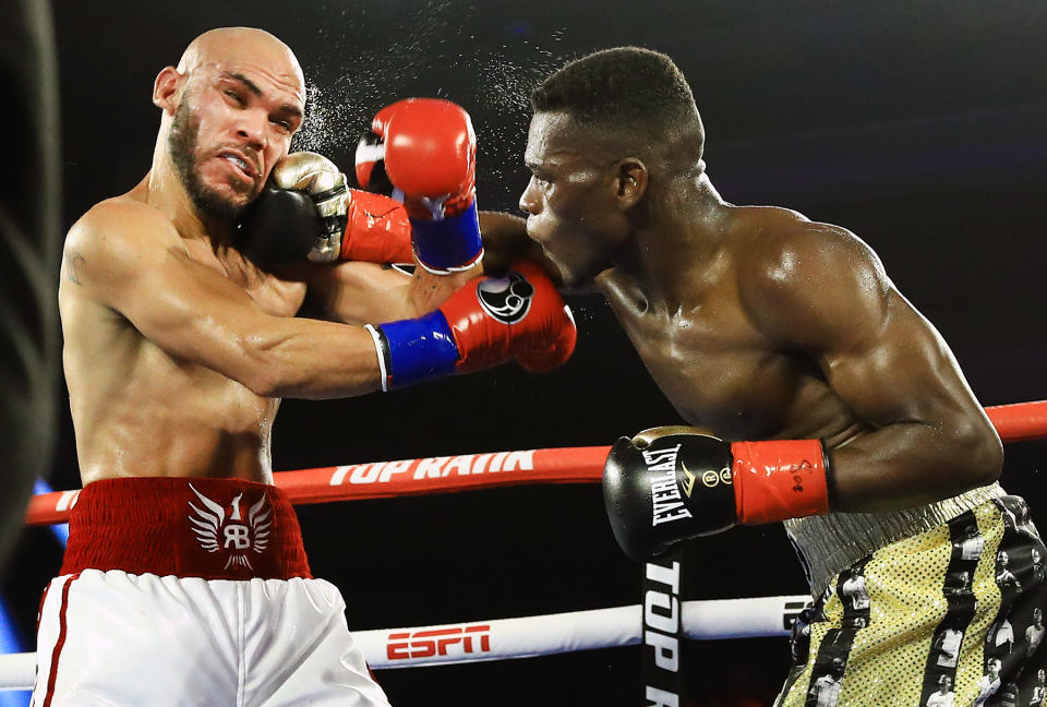 Richard Commey (R) scored an eighth round knockout of Ray Beltran on June 28, 2019 at at Pechanga Resort Casino in Temecula, California. (Mikey Williams/Top Rank)