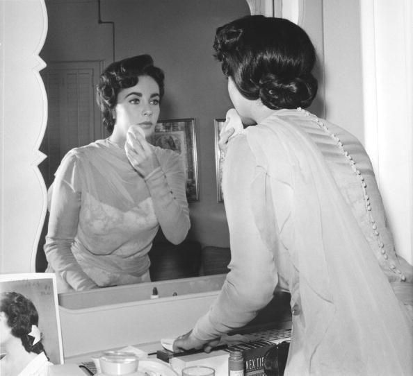 1955: Elizabeth Taylor