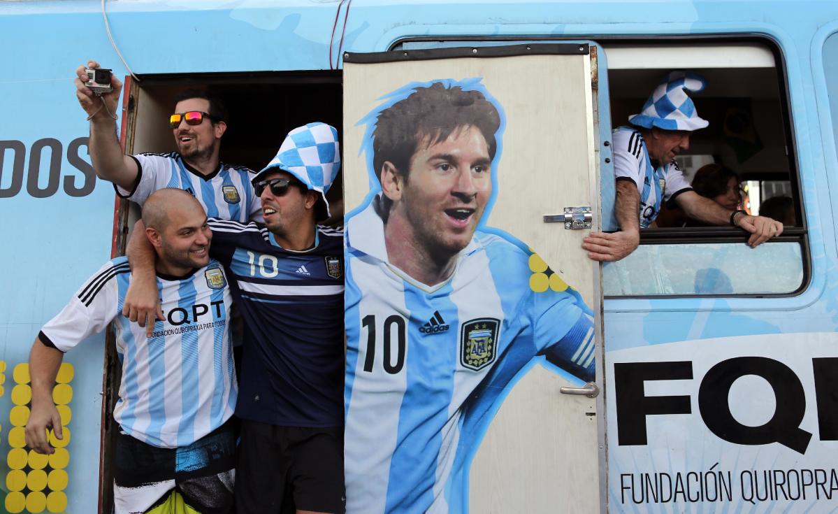 Argentina invasion is on in Rio, whether host nation likes it or not