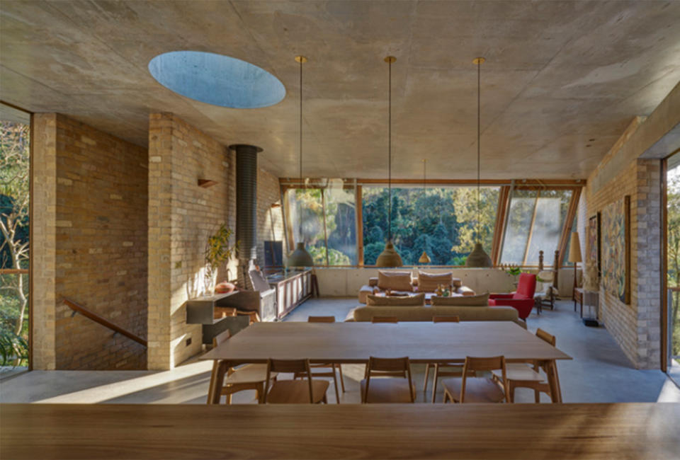 The panel praised the 2018 Australian House of the Year for its practical yet stylish details including circular skylights