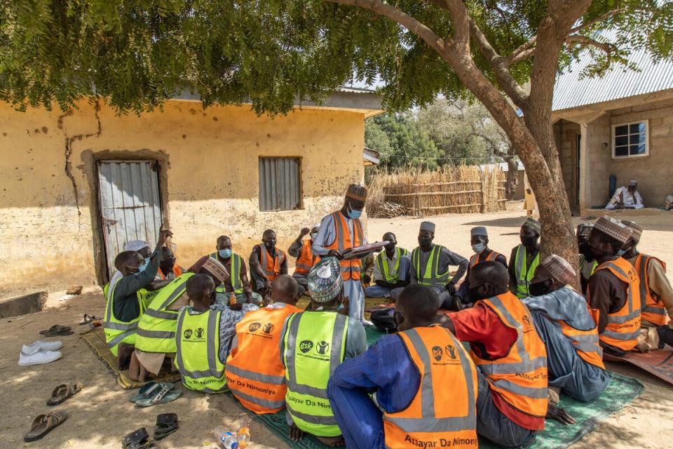 A men’s group meet in a community in Jigawa state (Yagazie Emnezi/Save The Children)