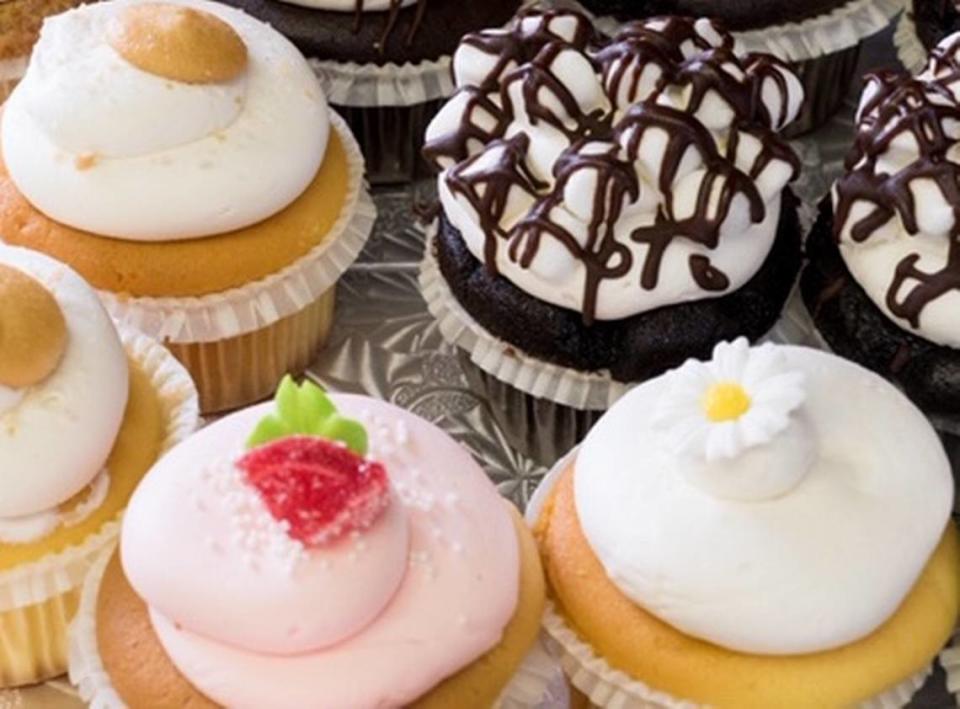 Tizzerts, which sold cupcakes in seasonal flavors with custom decorations, closed in February 2021 after more than 25 years in business.