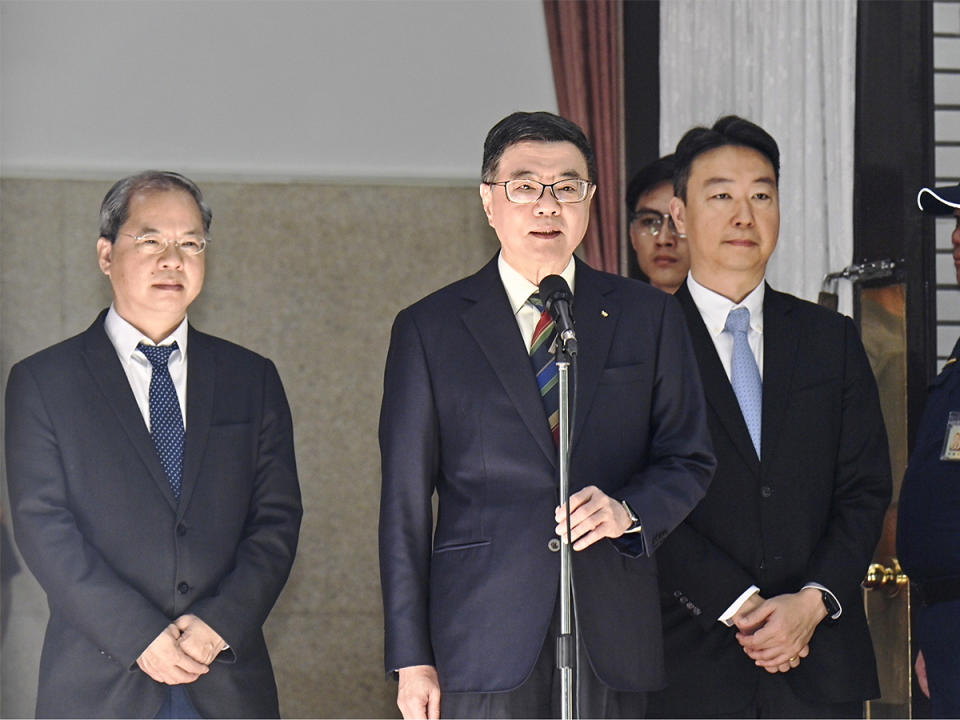 閣揆卓榮泰針對馬辦喊話要政府承認「九二共識」，回批「現在不是承認那一個條件，就能化解威脅」。（圖：行政院提供）