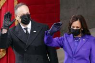 <p>Incoming Vice President Kamala Harris waves with husband Doug Emhoff as the pair arrives to the inauguration. </p>