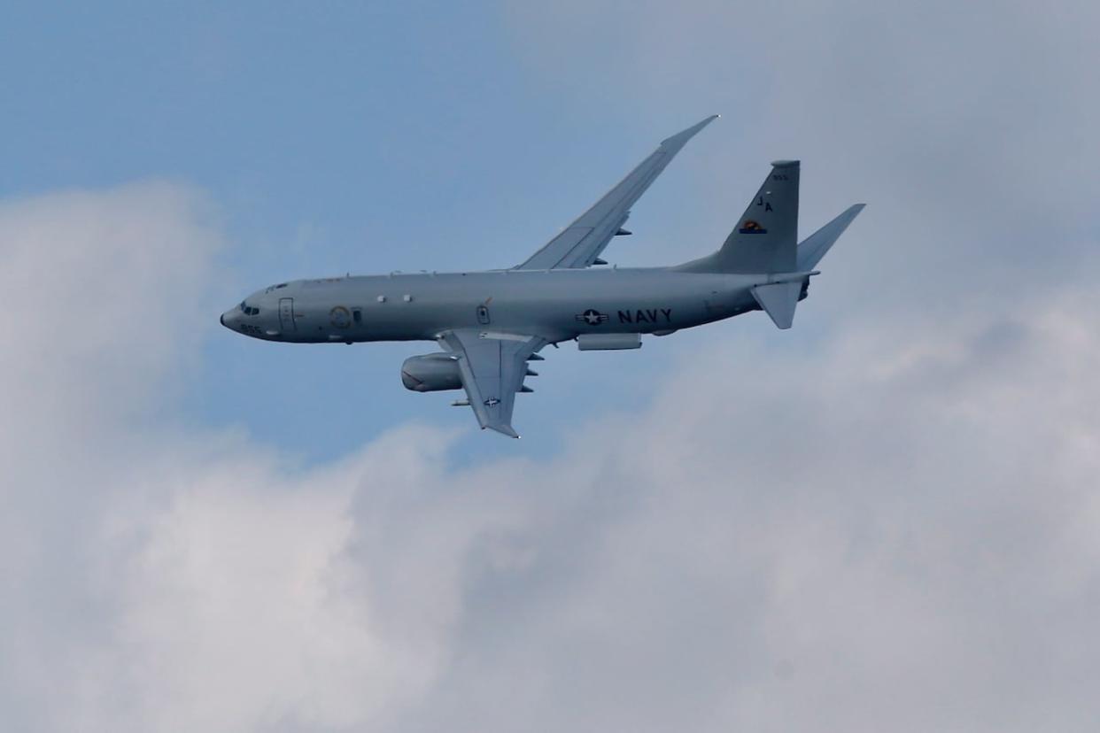 The Canadian government will move forward with a sole-source contract to buy a series of Boeing P-8A Poseidon patrol planes to replace Canada's aging military surveillance planes, according to government sources. (The Associated Press - image credit)