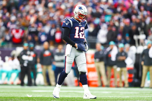 Tom Brady on loss to Dolphins: 'We had plays that I should make. And I  didn't make them'