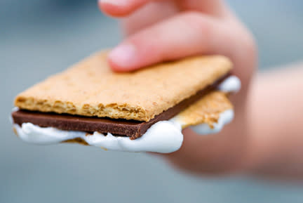 Make s'mores