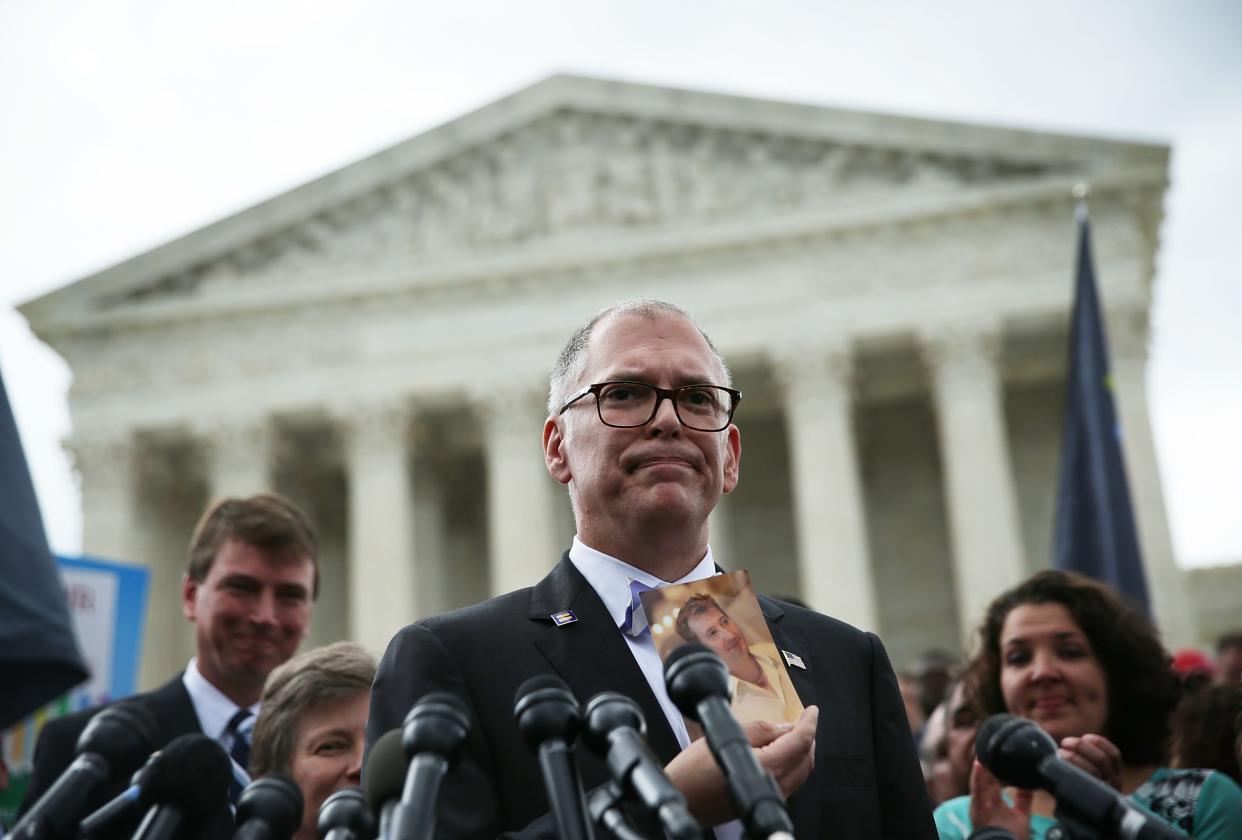 Opposing sides of landmark gay marriage case unite to oppose Trump's court pick (Photo by Alex Wong/Getty Images)