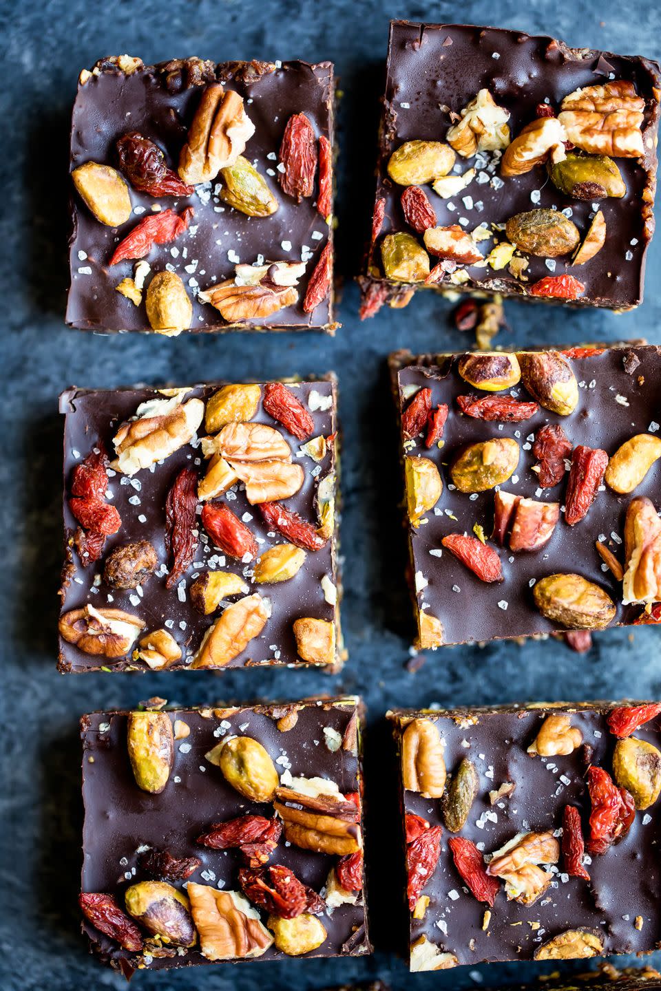 No-Bake Superfood Brownie Energy Bars