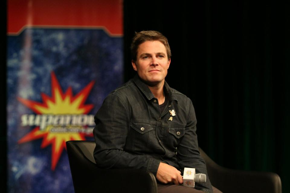 Stephen Amell