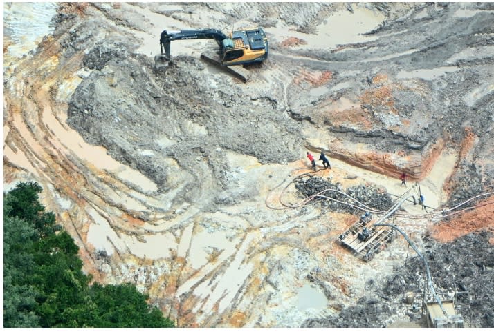 巴西採礦業者，將亞馬遜森林破壞得支離破碎。(圖/ Chico Batata / Greenpeace)