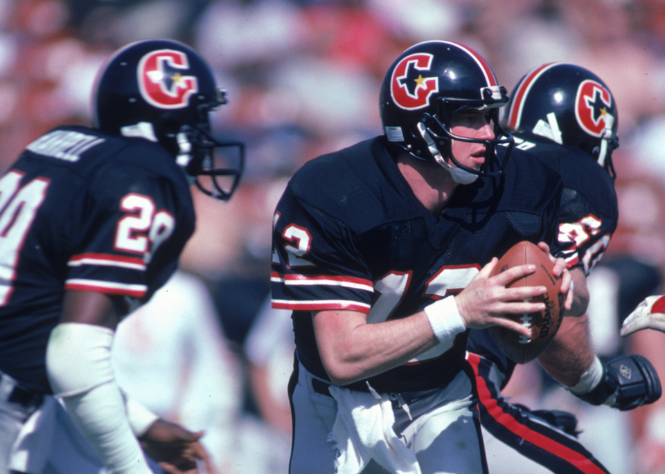 Before he played in the NFL, Jim Kelly played in the USFL for the Houston Gamblers. (Getty)