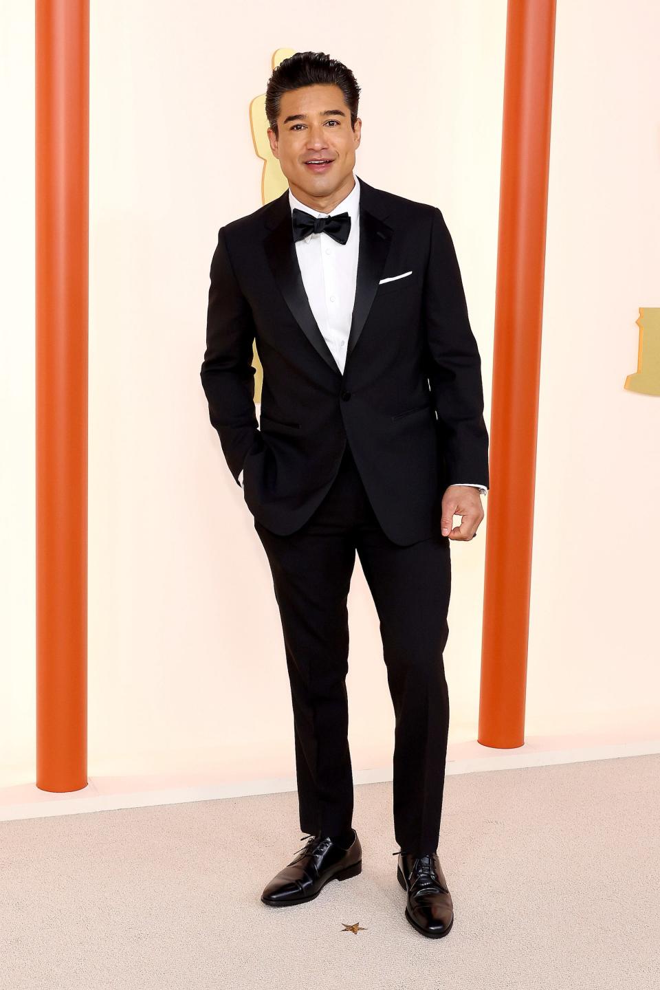 Mario Lopez attends the 2023 Academy Awards.