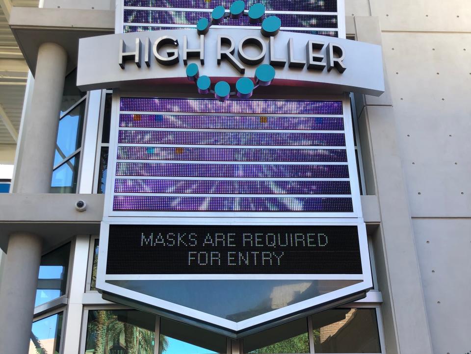 Masks Required for Entry 