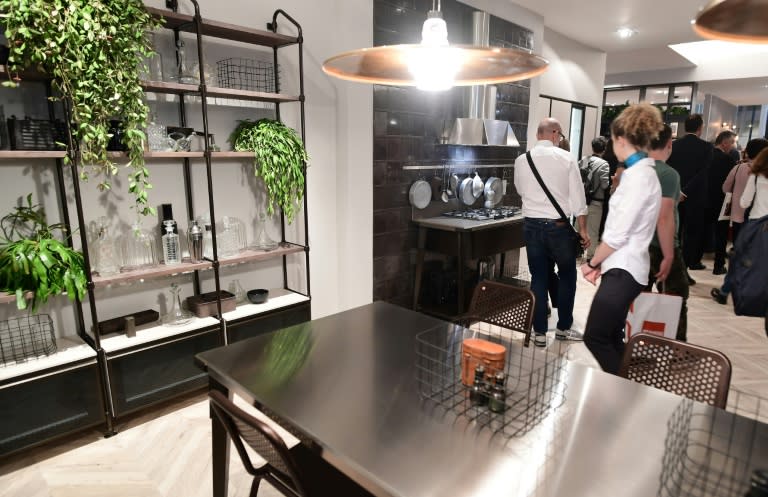 As the six-day "Salone del Mobile" got under way in Italy's fashion capital on Tuesday, the country's kitchen design industry was celebrating a 3.2 percent growth in exports last year